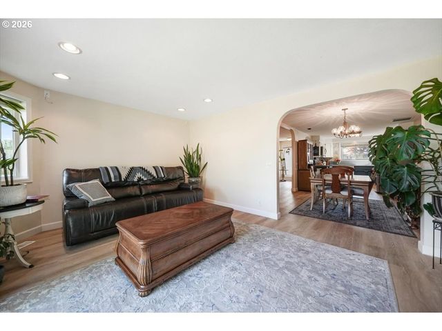 1287 KIMBERLY Ct, Keizer, OR 97303