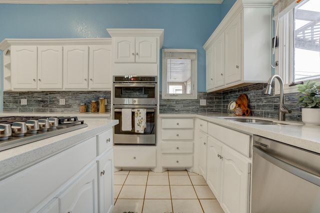 4218 88th Place, Lubbock, TX 79423