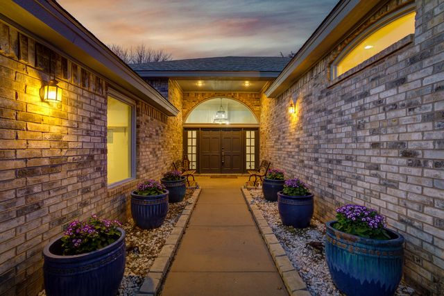 4218 88th Place, Lubbock, TX 79423