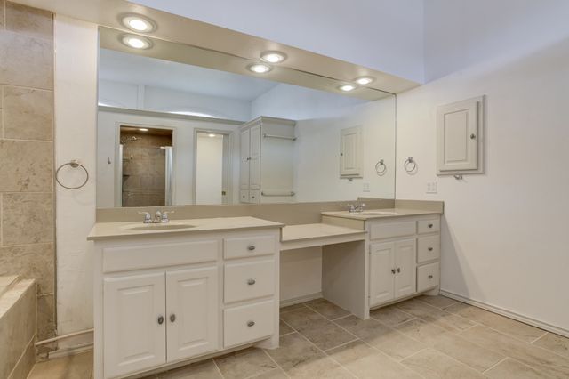 4218 88th Place, Lubbock, TX 79423