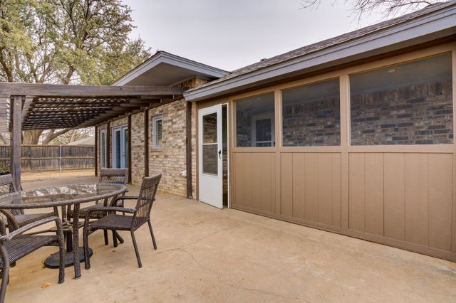 4218 88th Place, Lubbock, TX 79423