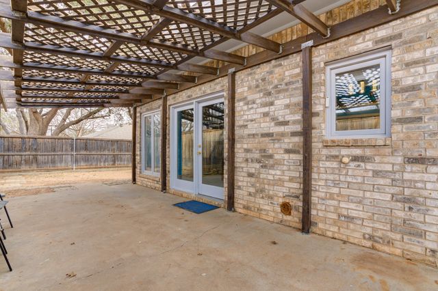 4218 88th Place, Lubbock, TX 79423