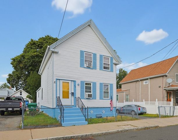 44 Myrtle St, Medford, MA 02155