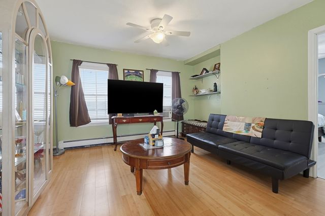 44 Myrtle St, Medford, MA 02155