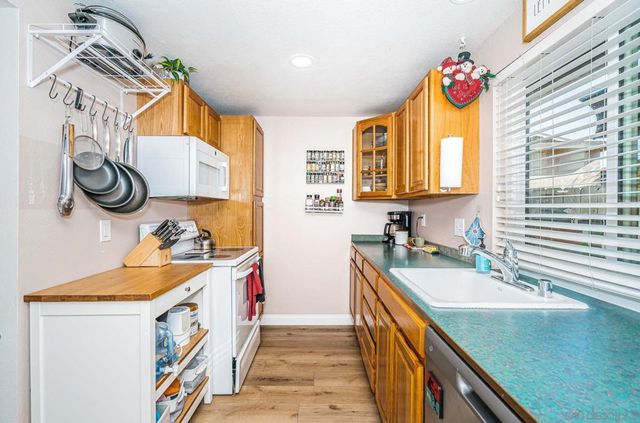 904 Amistad Court C, El Cajon, CA 92019