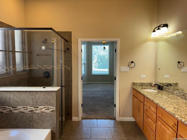 9827 Catell, Boerne, TX 78006