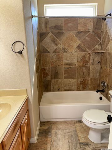 9827 Catell, Boerne, TX 78006