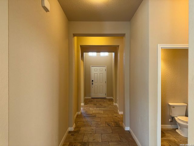 9827 Catell, Boerne, TX 78006