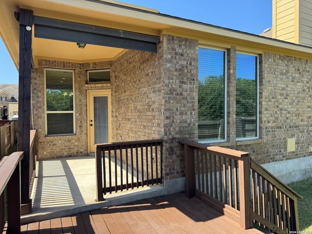 9827 Catell, Boerne, TX 78006