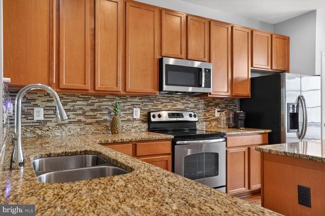 13966 CANNONDALE WAY, Gainesville, VA 20155