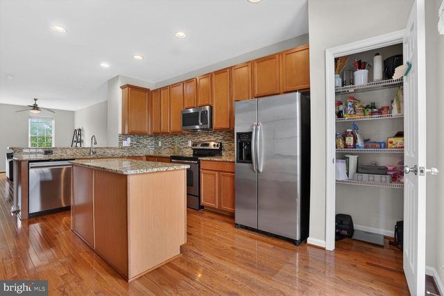 13966 CANNONDALE WAY, Gainesville, VA 20155