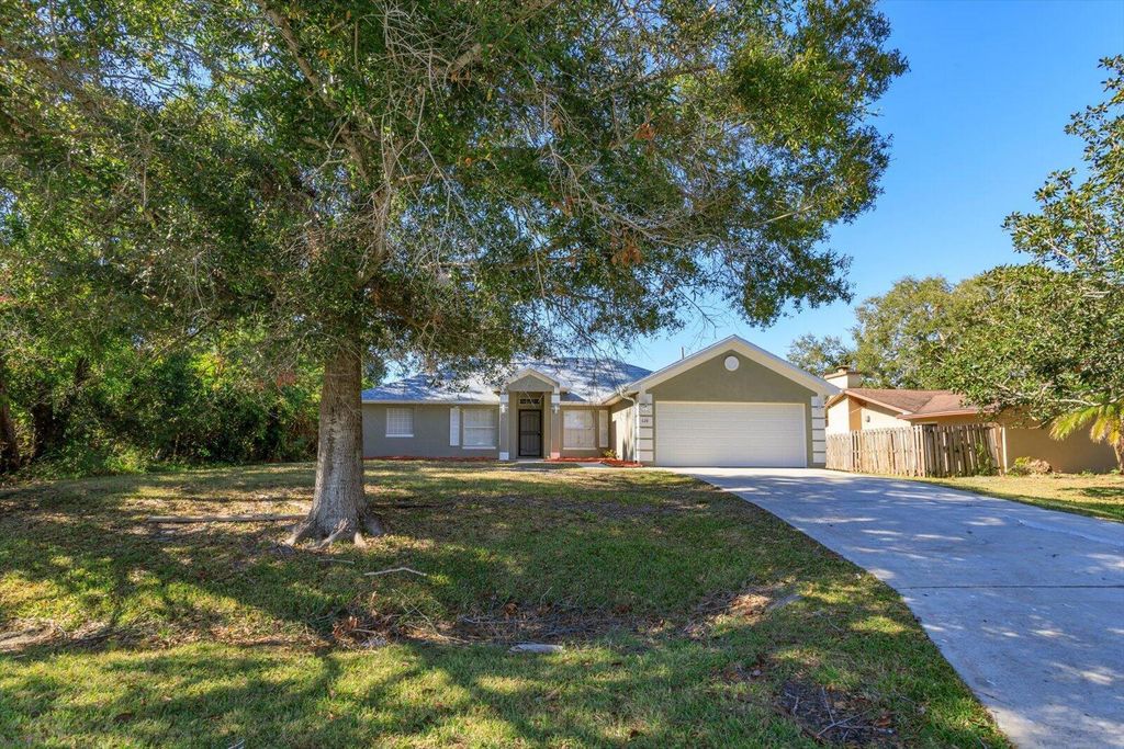 426 Ash Street, Sebastian, FL 32958