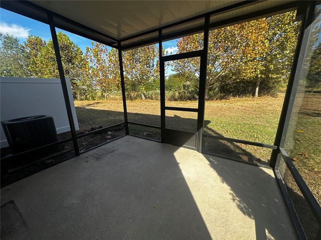 6911 WOODCHASE GLEN DRIVE, Riverview, FL 33578