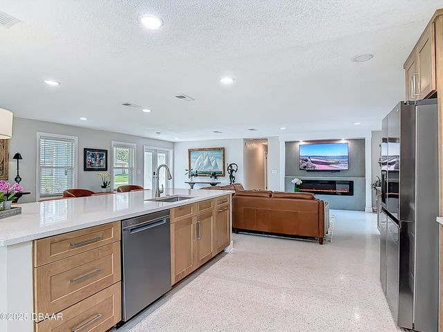 45 Carrolwood Circle, Ormond Beach, FL 32174