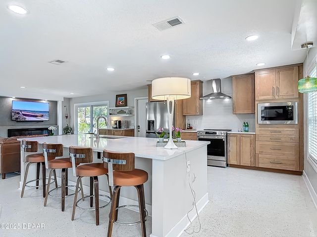 45 Carrolwood Circle, Ormond Beach, FL 32174