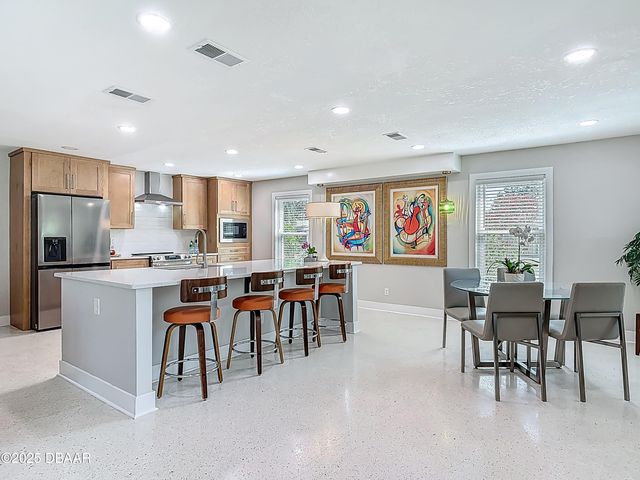 45 Carrolwood Circle, Ormond Beach, FL 32174