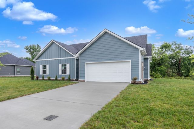113 Centennial Lane, Columbia, TN 38401