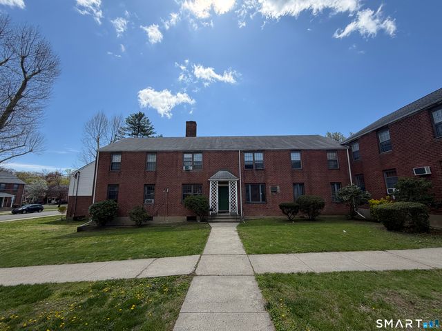 218 Virginia Avenue C, Bridgeport, CT 06610
