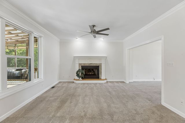 1404 Brook Dr, Columbia, TN 38401