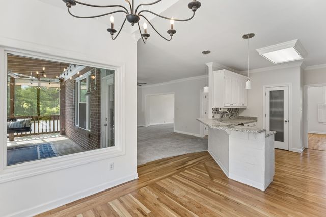 1404 Brook Dr, Columbia, TN 38401