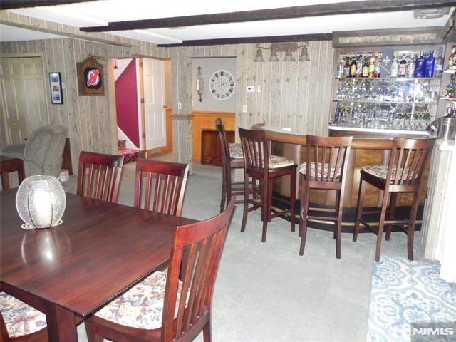 8 MARIANI DR, Little Ferry, NJ 07643