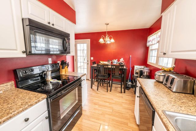 1222 Oakhill Avenue 1222 Oakhill Avenue, Fairborn, OH 45324