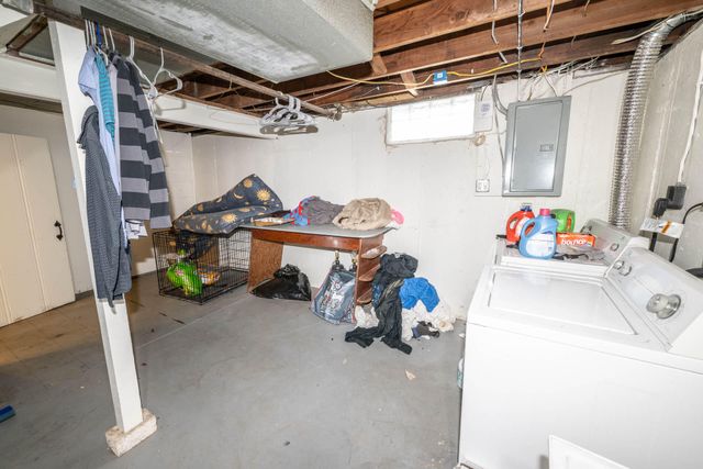 1222 Oakhill Avenue 1222 Oakhill Avenue, Fairborn, OH 45324