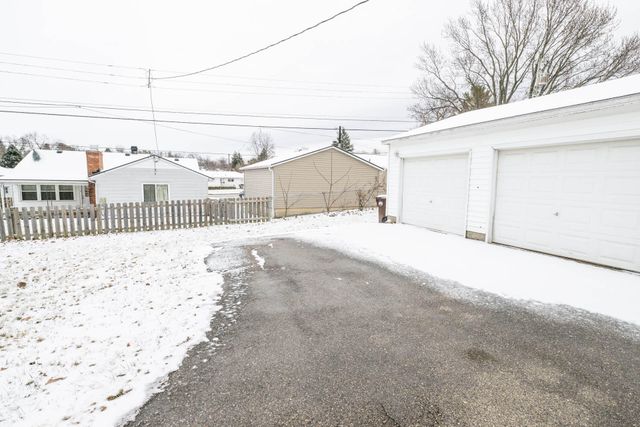 1222 Oakhill Avenue 1222 Oakhill Avenue, Fairborn, OH 45324