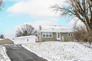 1222 Oakhill Avenue 1222 Oakhill Avenue, Fairborn, OH 45324