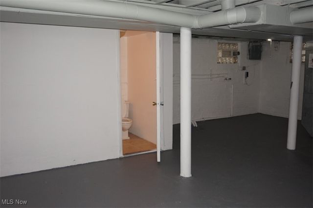 3542 W 128th Street, Cleveland, OH 44111