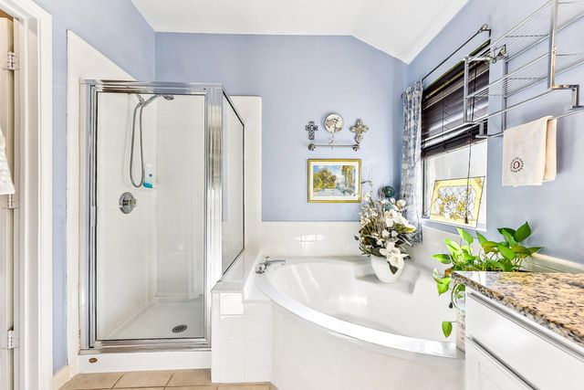 8909 Lomita Verde CT, Austin, TX 78749