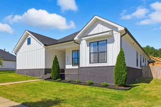 305 B Street, Bryant, AR 72022