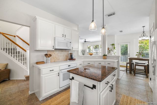 10806 Belle Vere, San Antonio, TX 78249