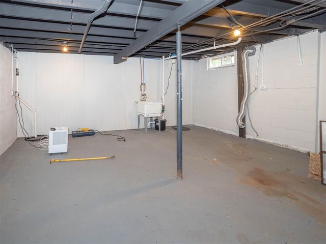 5909 Utah Avenue, Portage, MI 49024