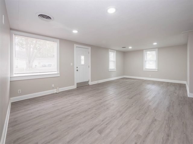 5909 Utah Avenue, Portage, MI 49024