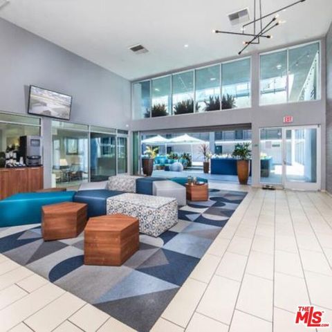 245 PINE Avenue 224, Long Beach, CA 90802