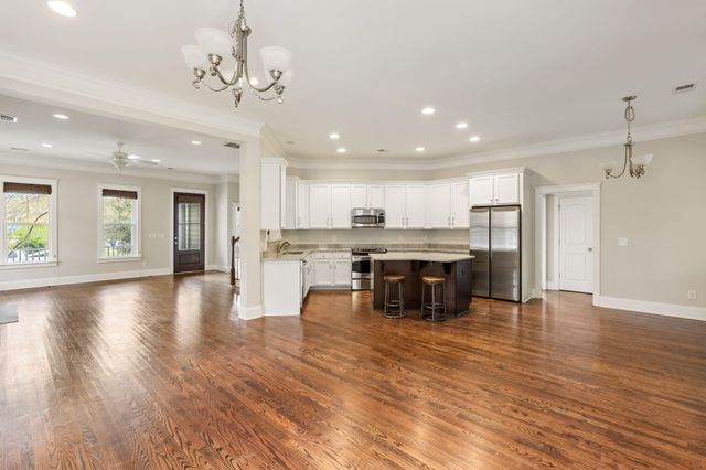 835 Hale Street, Charleston, SC 29412