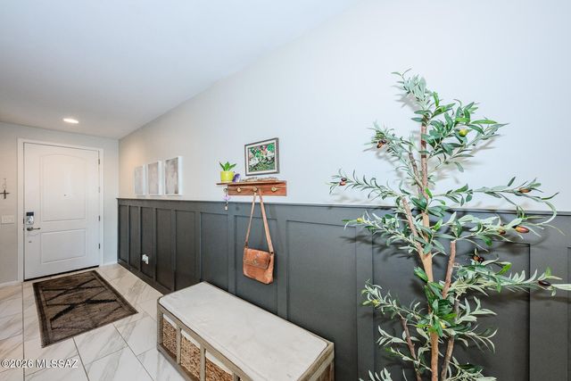 9750 E Miller Peak Trail, Tucson, AZ 85747