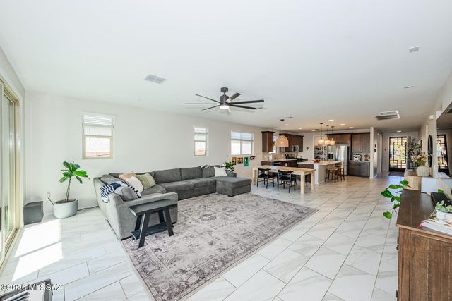 9750 E Miller Peak Trail, Tucson, AZ 85747