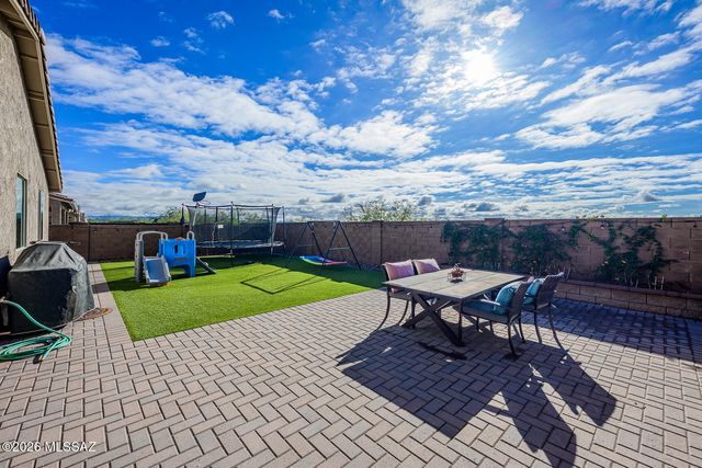 9750 E Miller Peak Trail, Tucson, AZ 85747