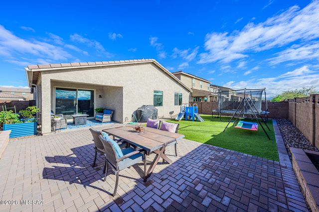 9750 E Miller Peak Trail, Tucson, AZ 85747