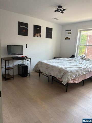 203 Queen Anne, Bogota, NJ 07603