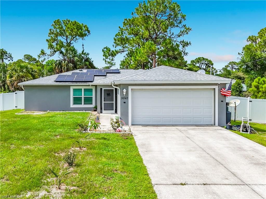 5042 SE Tradewinds CIR, LABELLE, FL 33935 — exterior