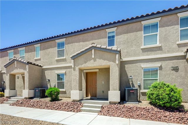 5205 Silica Chalk Avenue, Las Vegas, NV 89115