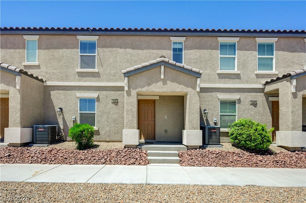 5205 Silica Chalk Avenue, Las Vegas, NV 89115