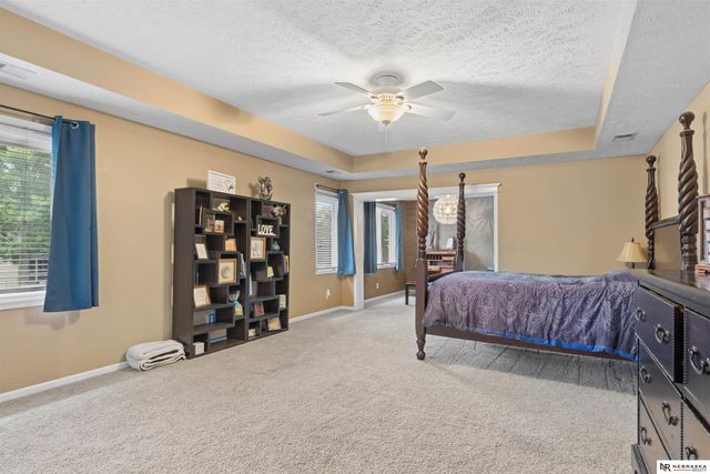 3923 S 193rd Circle, Omaha, NE 68130
