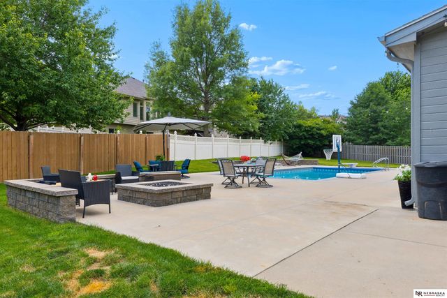 3923 S 193rd Circle, Omaha, NE 68130