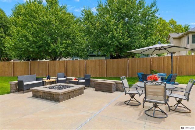 3923 S 193rd Circle, Omaha, NE 68130