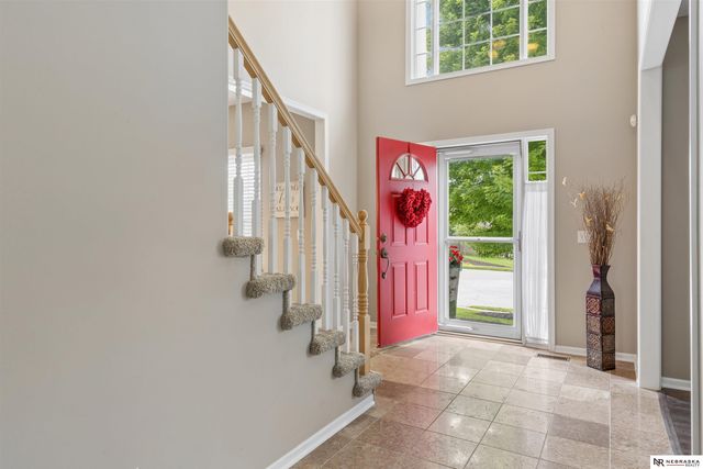 3923 S 193rd Circle, Omaha, NE 68130