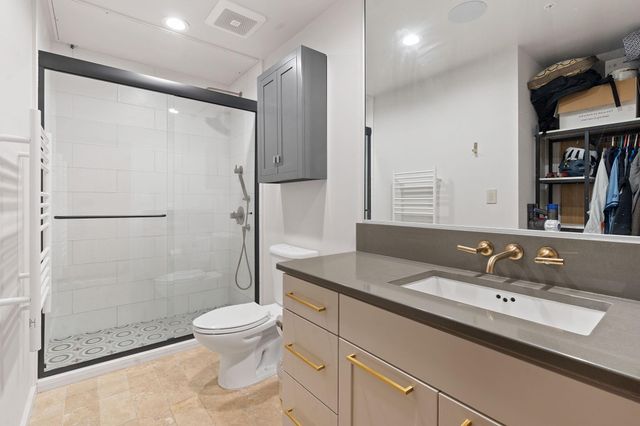 1600 BartonSprings RD 2102, Austin, TX 78704